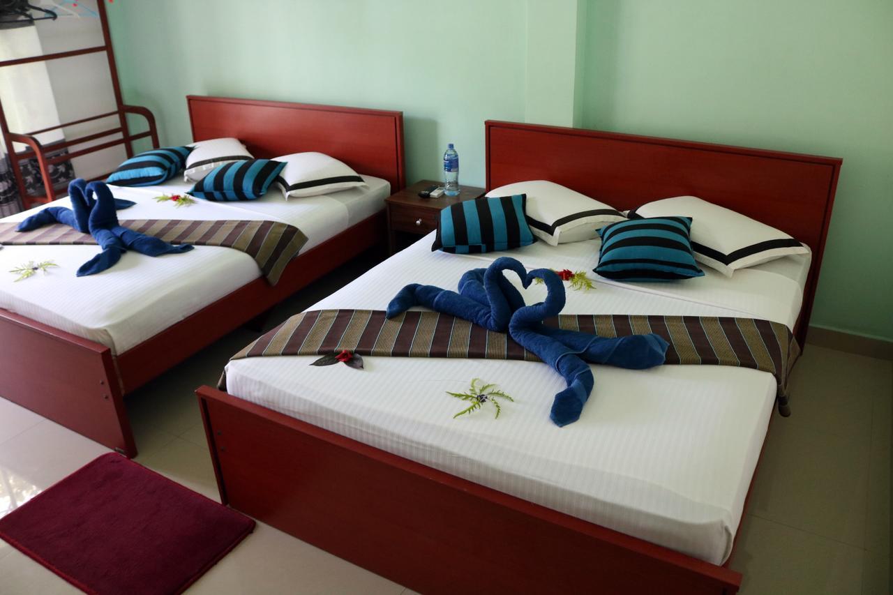 Margosa Lake Resort アヌラーダプラ エクステリア 写真